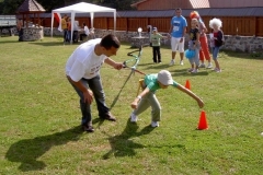 Bungee running